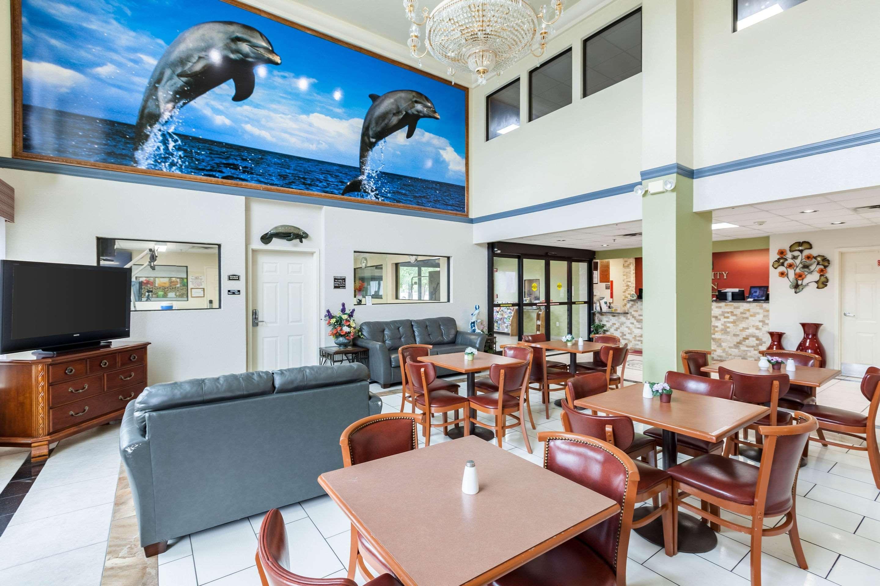 Quality Inn Near Seaworld - Lackland San Antonio Exterior photo
