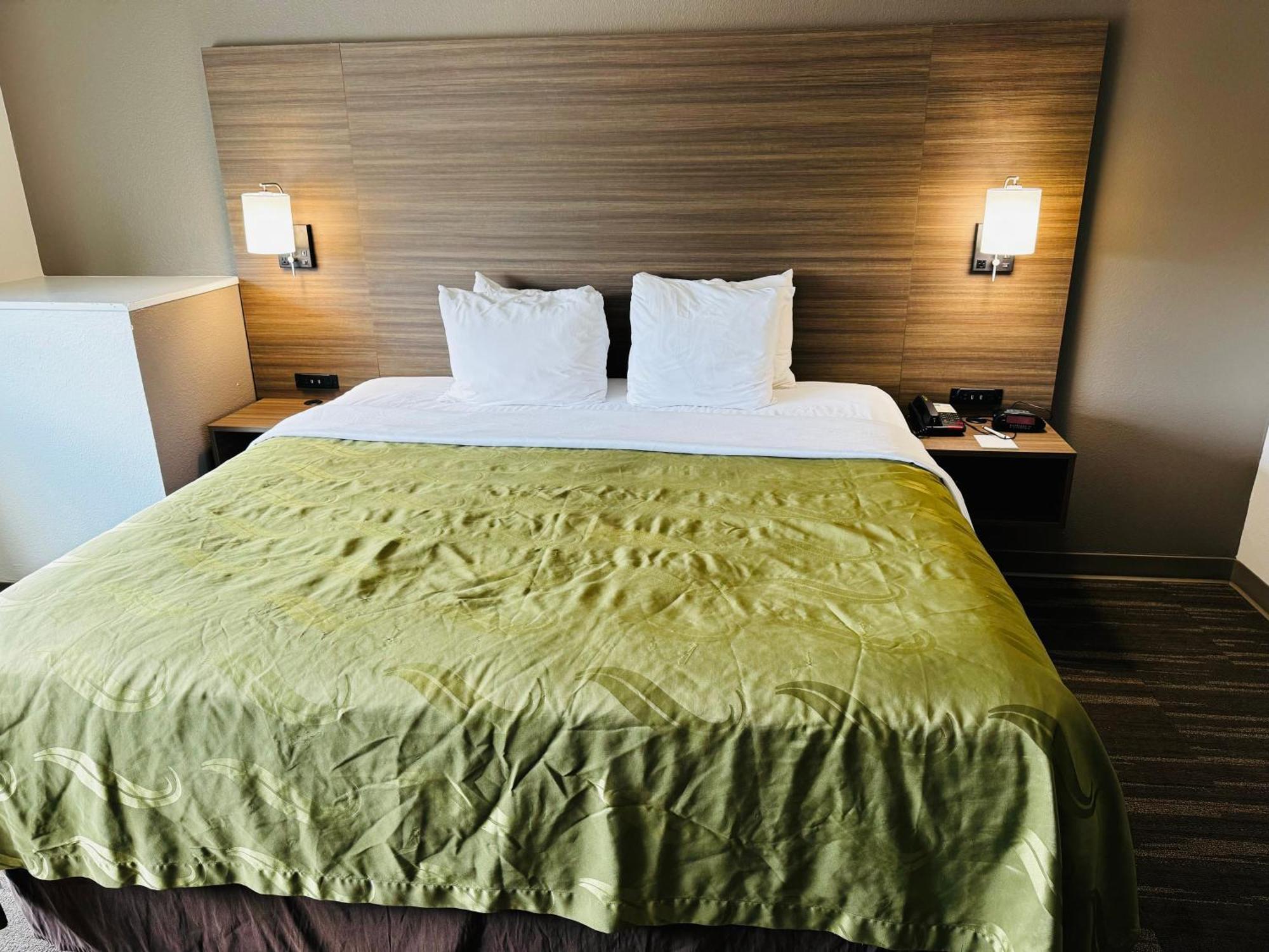 Quality Inn Near Seaworld - Lackland San Antonio Exterior photo
