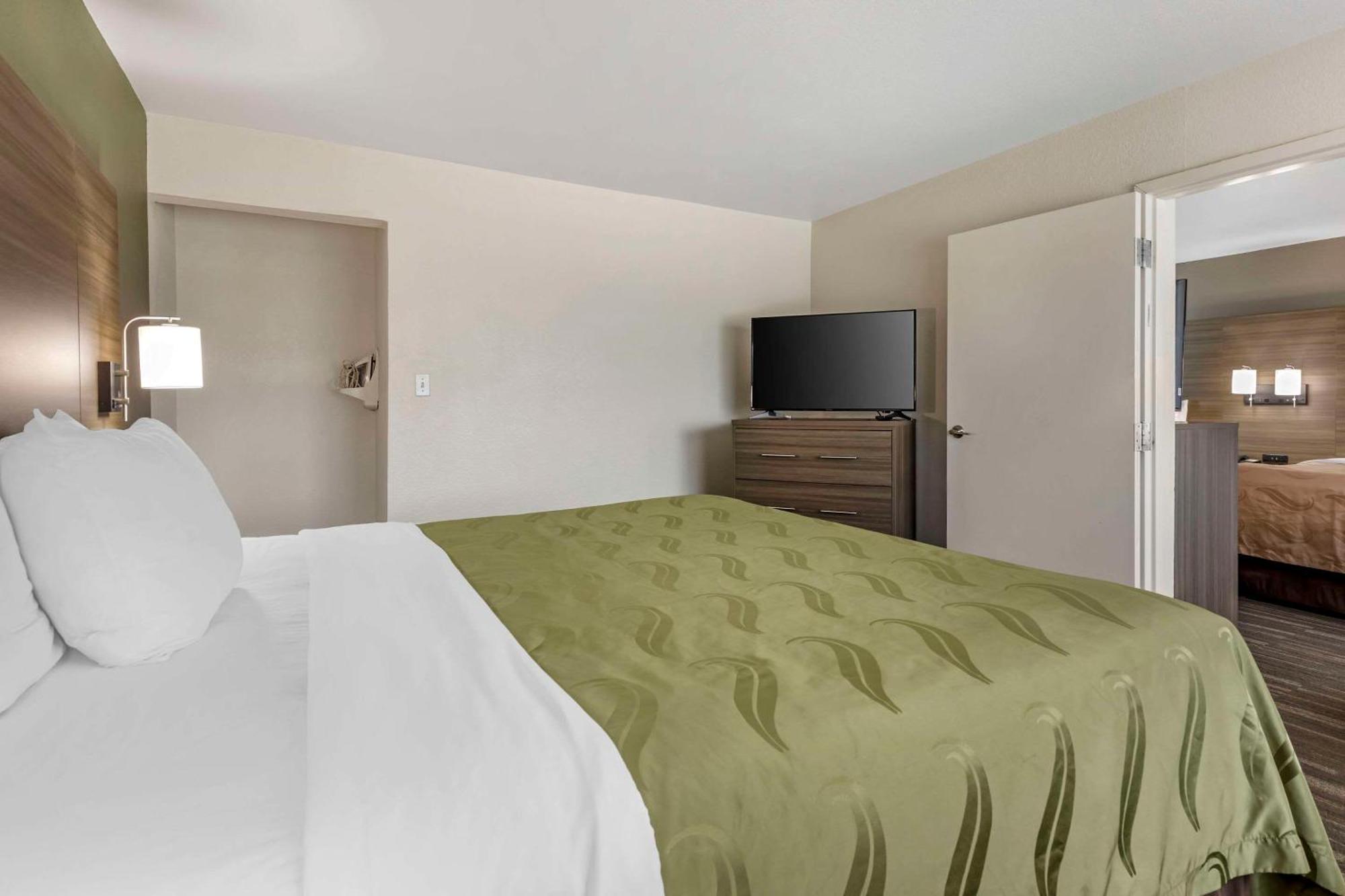 Quality Inn Near Seaworld - Lackland San Antonio Exterior photo