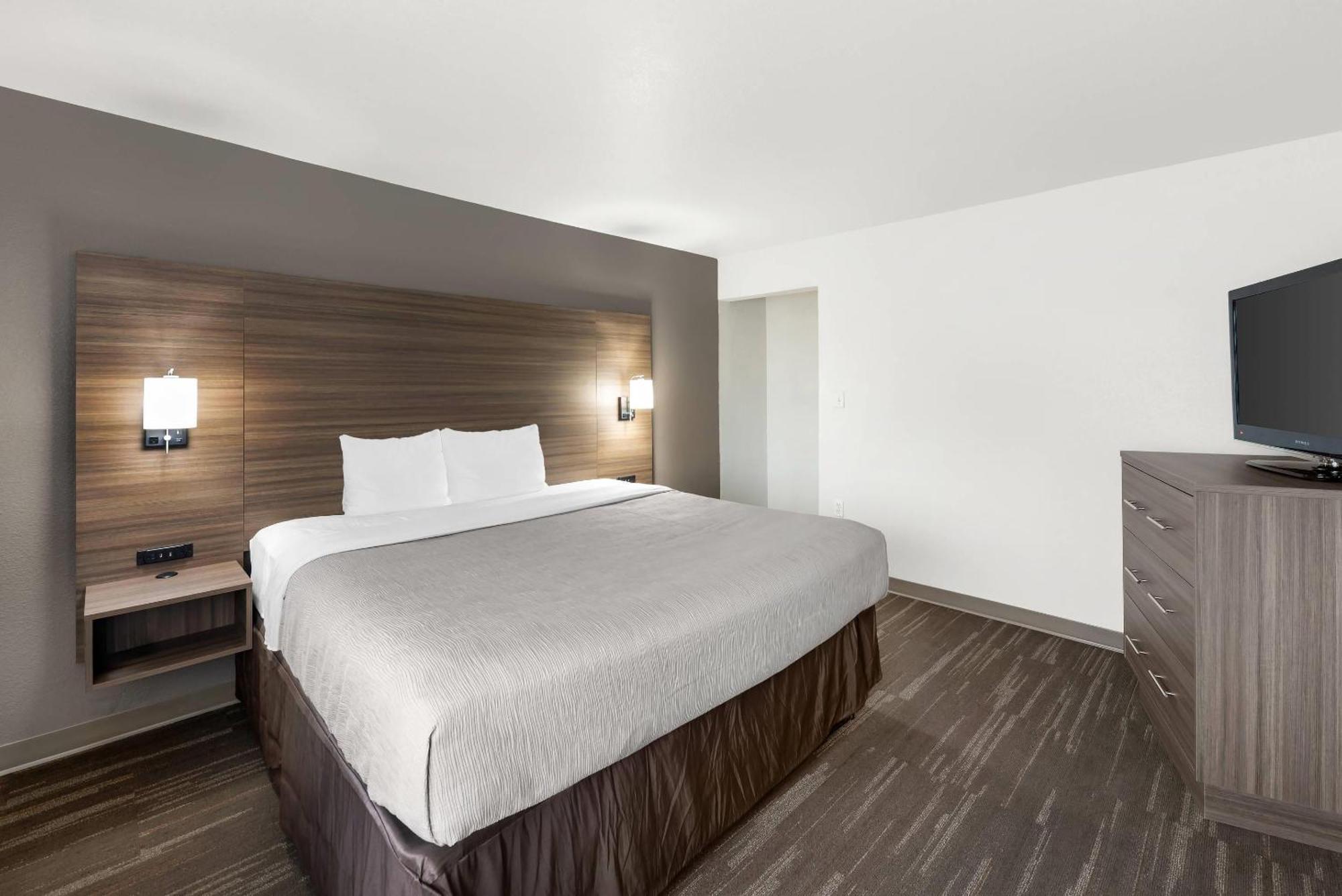 Quality Inn Near Seaworld - Lackland San Antonio Exterior photo